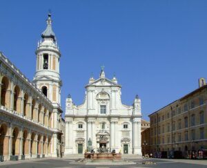 1024px Basilica Pontificia della Santa Casa di Loreto