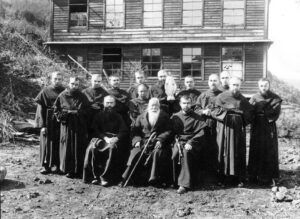 Ks. Matsukawa O. Maksymilian o. Konstanty 2 klerycy br. Marian Sato Shigeo Japonczyk i polscy bracia Nagasaki 5.1932 r. Kopiowanie
