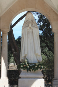 Monumento a Nossa Senhora Cabeco dos Valinhos Fatima 08