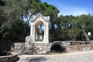 Monumento a Nossa Senhora Cabeco dos Valinhos Fatima 15